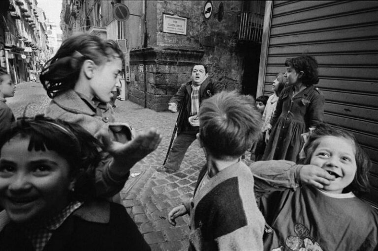 Bruno Barbey. Gli Italiani.