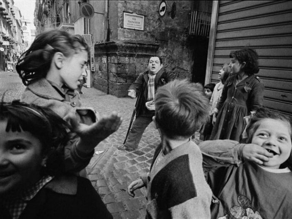 Bruno Barbey. Gli Italiani.