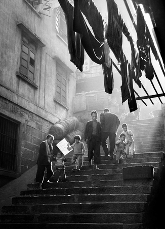 Fan Ho. Il maestro della fotografia di Hong Kong (+ ape)