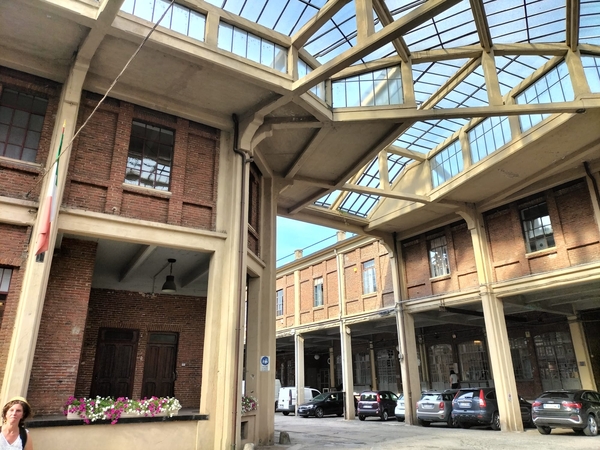 In Barriera con l'Architetta + ape Edit