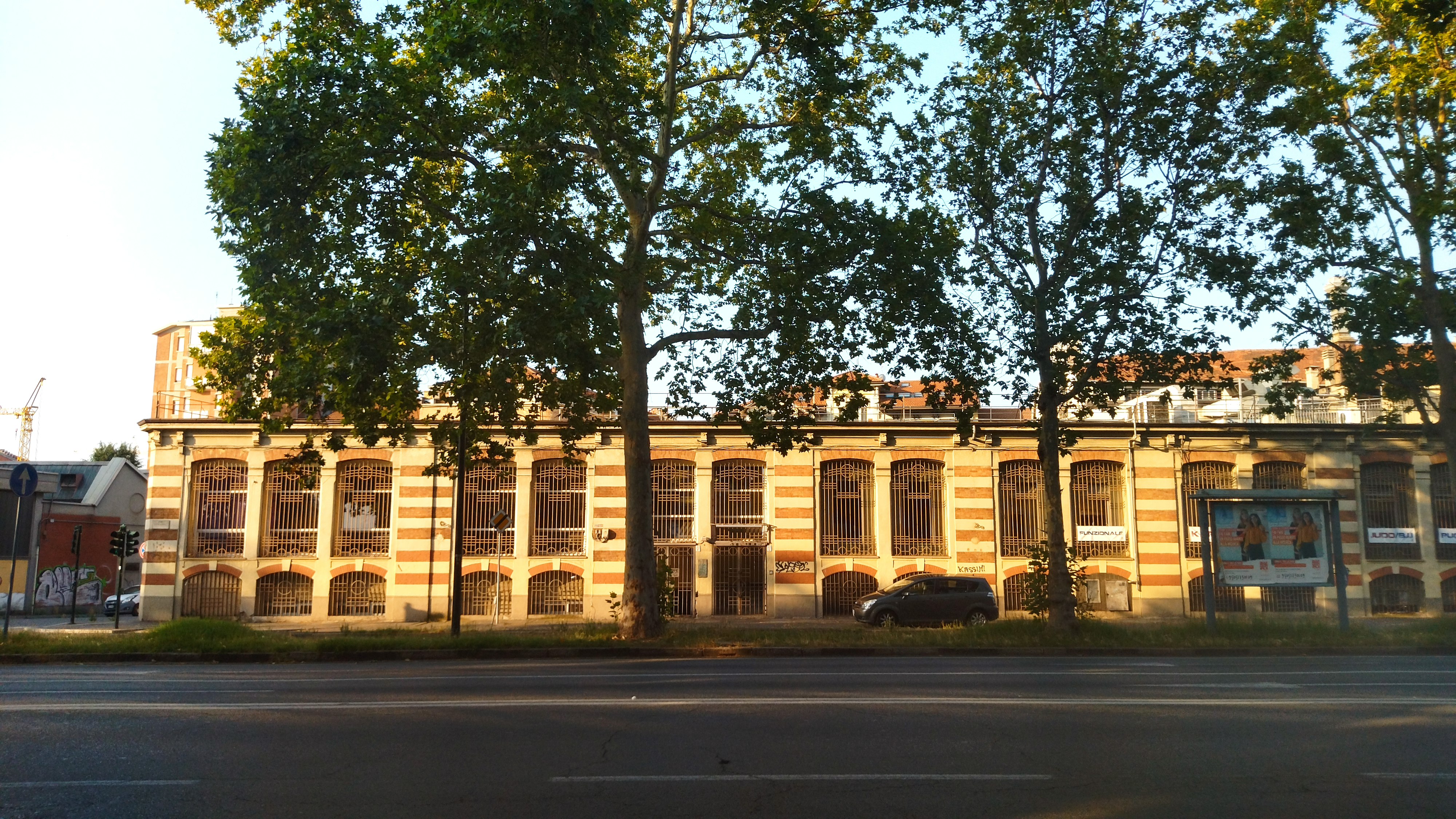 In Barriera con l'Architetta + ape Edit